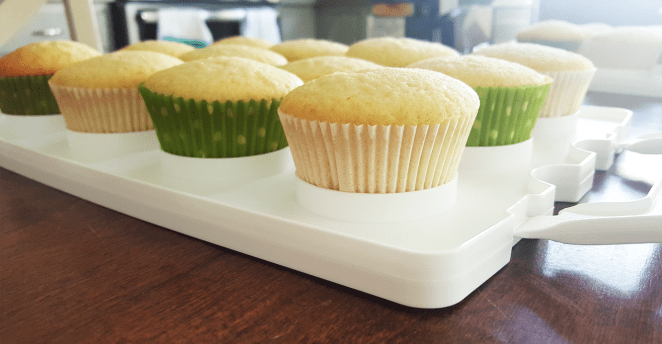 Bare cupcakes